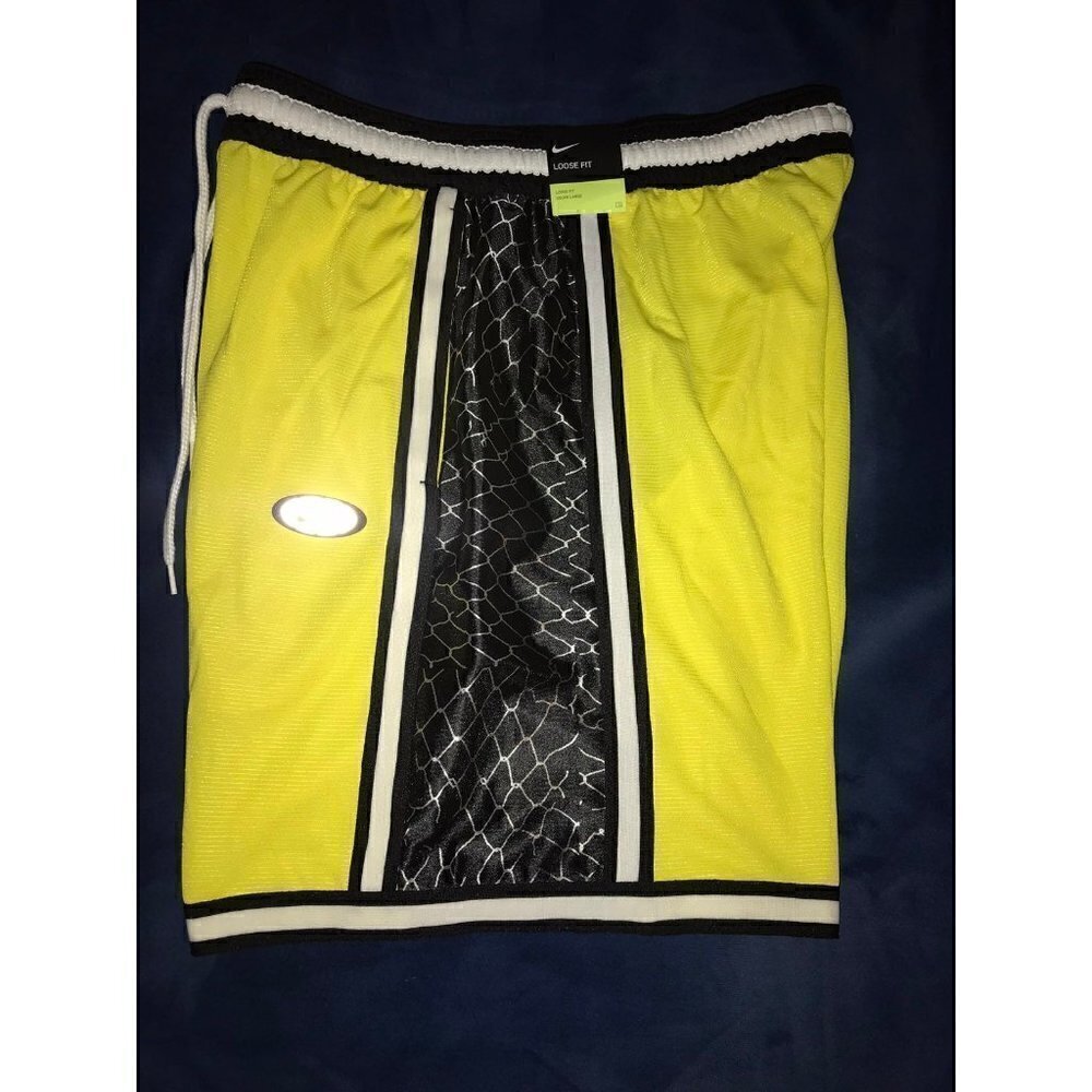 Nike‎ Dri Fit DNA + Basketball Shorts Size Large